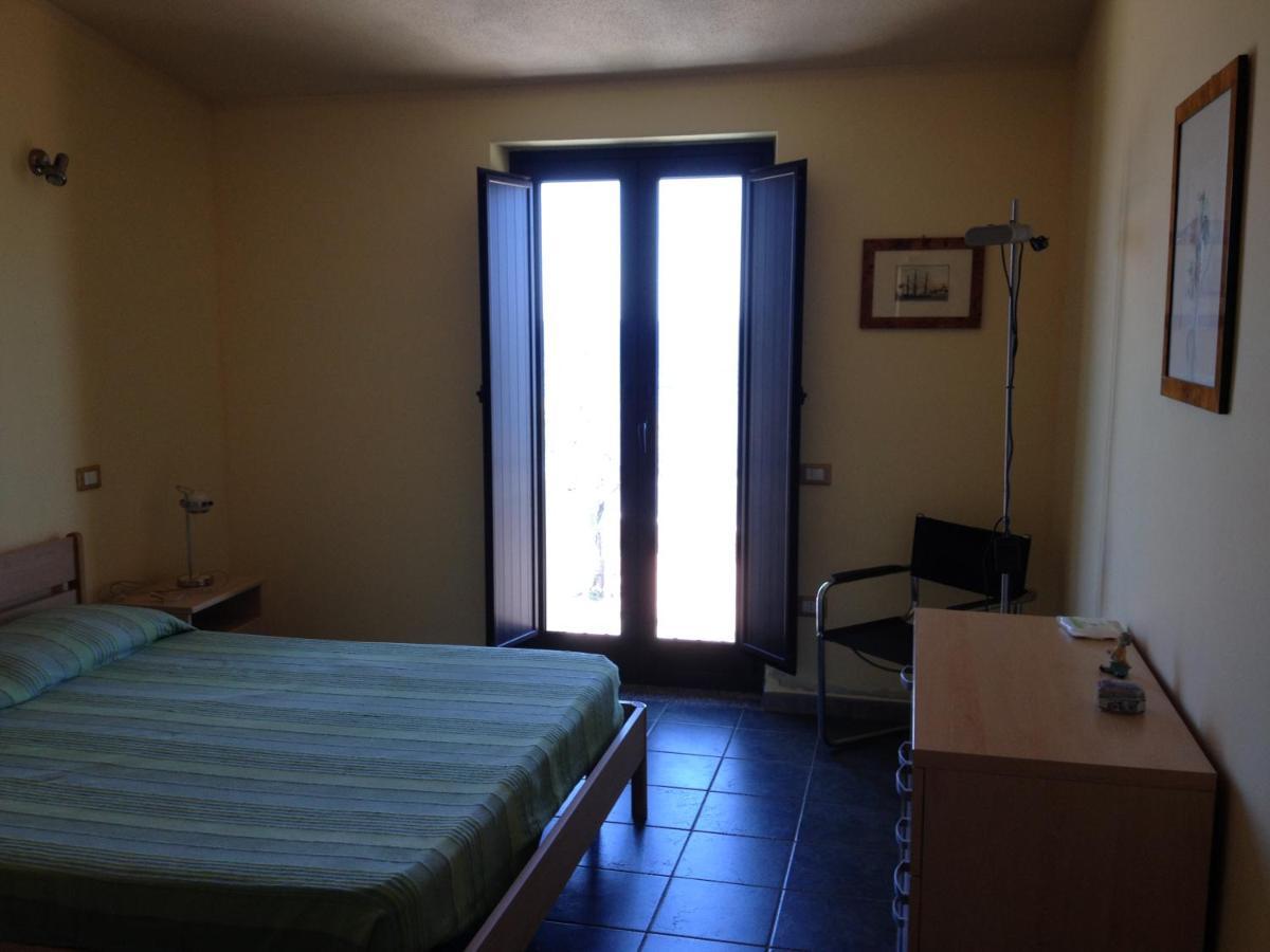 Casa Con Terrazza Fronte Mare Villa Santa Lucia  Eksteriør bilde
