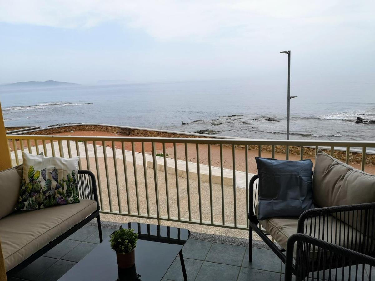 Casa Con Terrazza Fronte Mare Villa Santa Lucia  Eksteriør bilde