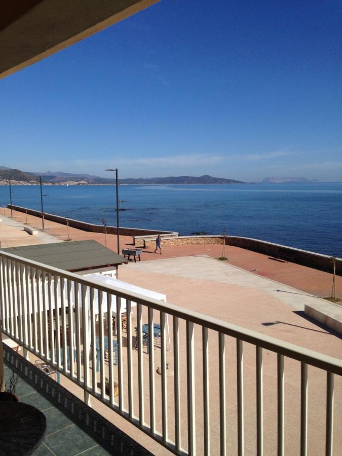 Casa Con Terrazza Fronte Mare Villa Santa Lucia  Eksteriør bilde